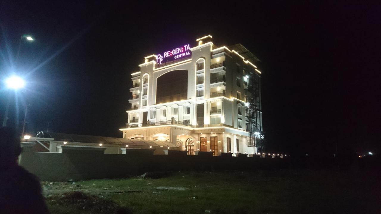 Regenta Central Indaur Exteriér fotografie